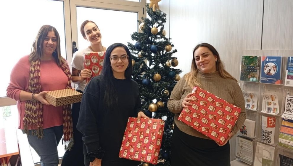 CARDET participated in the “Adopt a Family for Christmas” Initiative by Pan Cyprian Volunteerism Coordinative Council spreading Holiday Happiness!