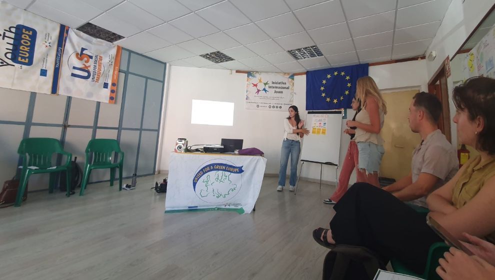 UxGE Project Partners and International Youth Leaders Meet in Malaga, Spain